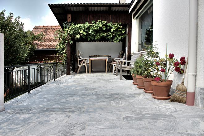 Terrasse in Viscont White Granit, Stein Schwarz 
